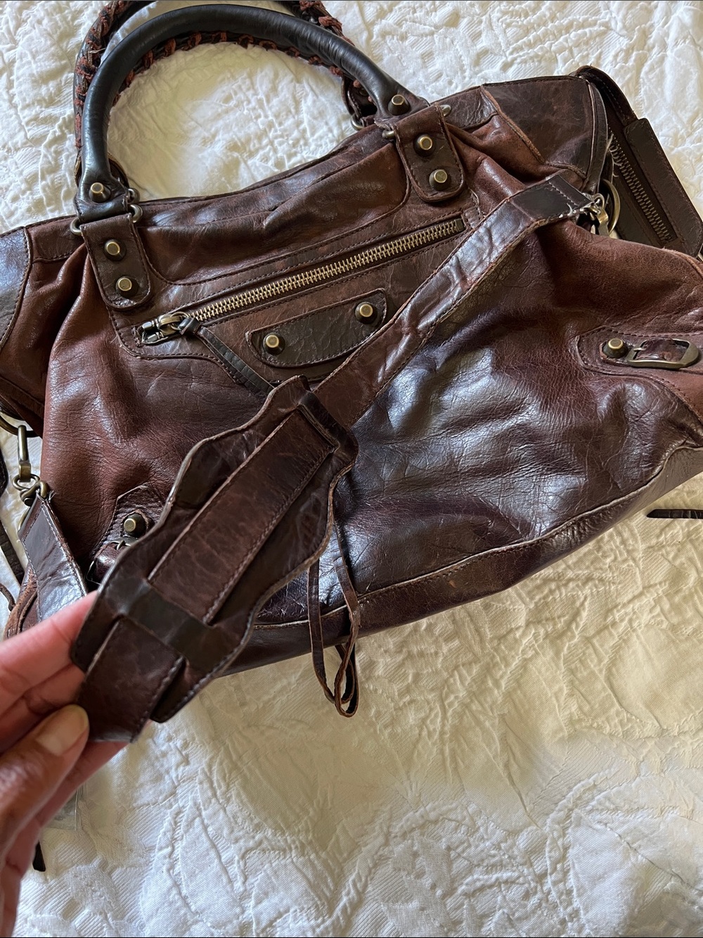 Balenciaga the City Leather Brown Shoulder Bag - Picture 15 of 17
